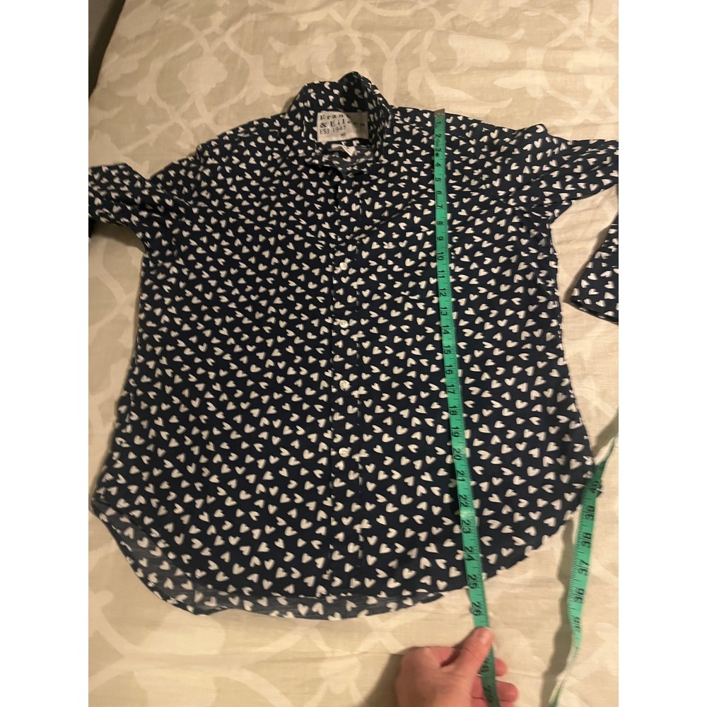 Frank & Eileen "Eileen" navy blue white heart printed cotton button up xs - Picture 5 of 8